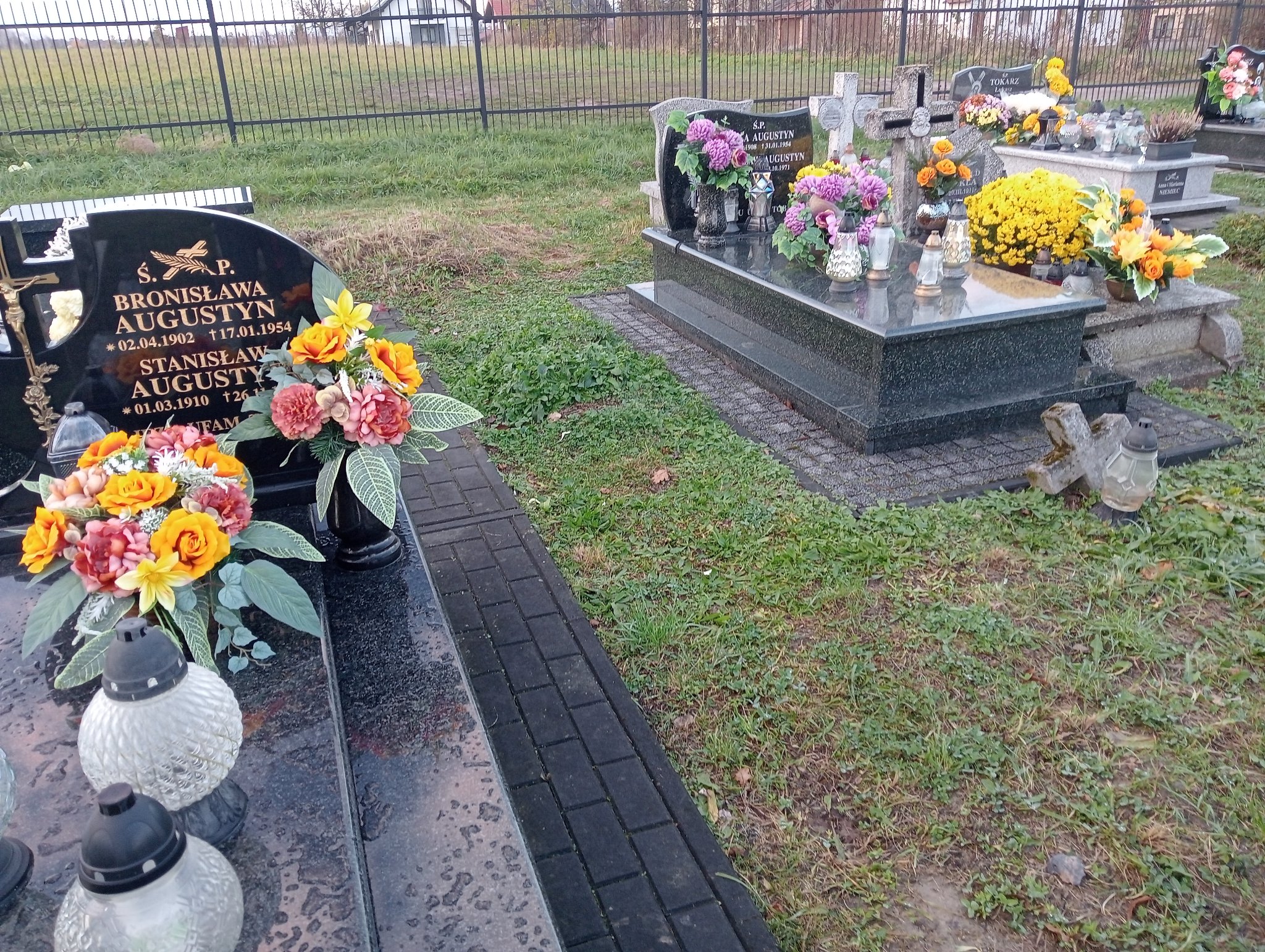 Bronisława Augustyn 1902 Moszczenica - Grobonet - Wyszukiwarka osób pochowanych