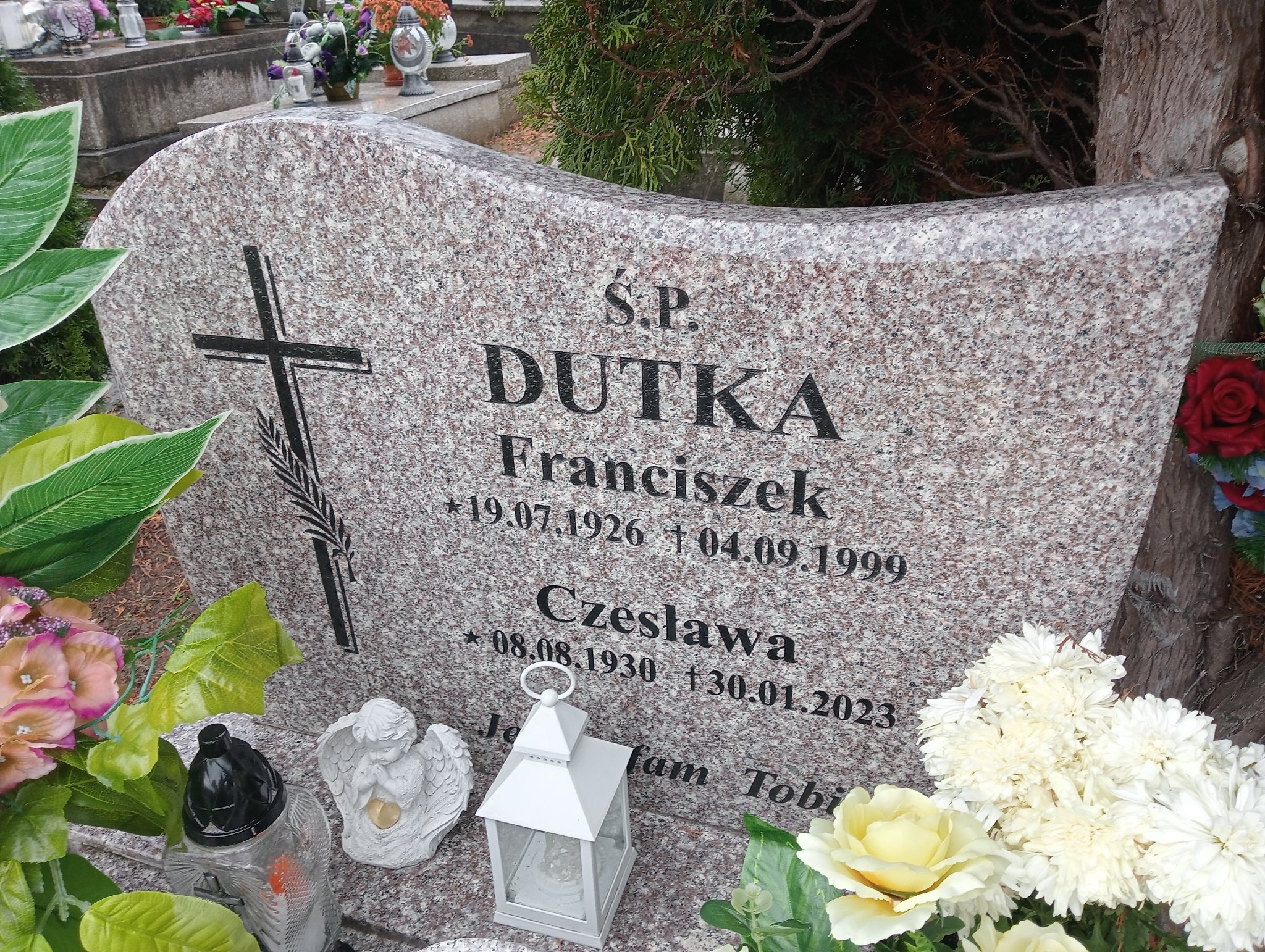 Czesława Dutka 1930 Moszczenica - Grobonet - Wyszukiwarka osób pochowanych