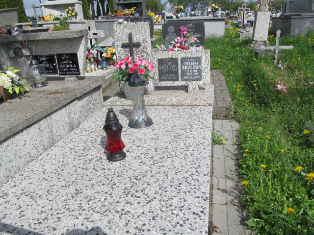 Grób Helena Brzezoń